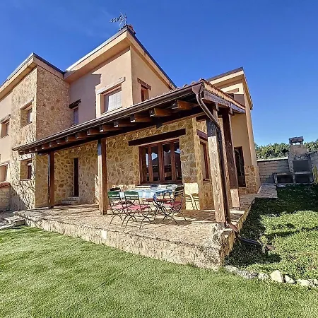 Sines Housing In דירה Casla