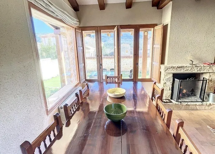 Sines Housing In Casla